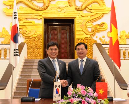 Việt Nam - Hàn Quốc ký Hiệp định thương mại tự do